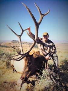 Wyoming Elk Application Reminder