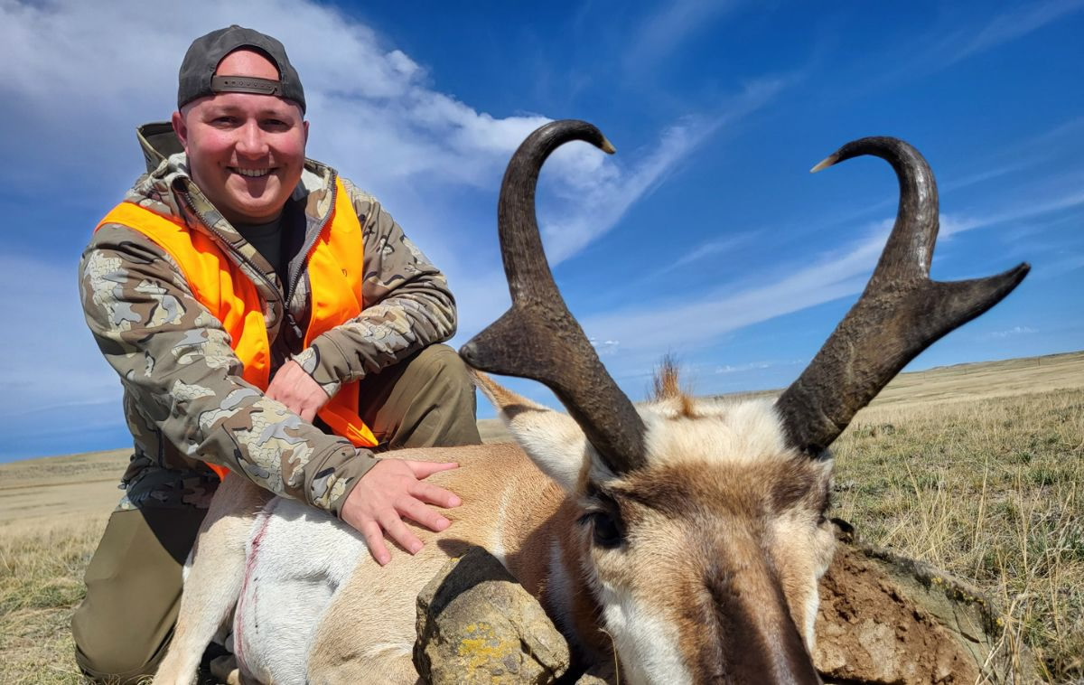 Antelope Hunt with SNS Outfitters near Casper, Wyoming
