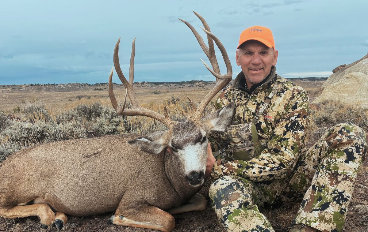 Mule deer hunt with SNS Outfitter & Guides