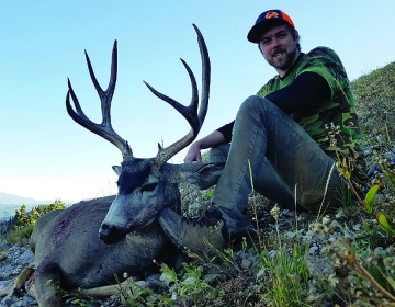Hunt 8 Buck Deer Sns 2018 3